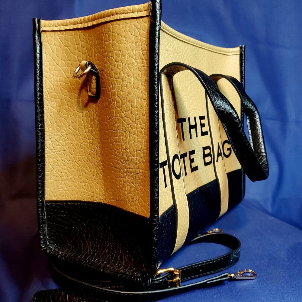 Bag - Picture 2 of 6